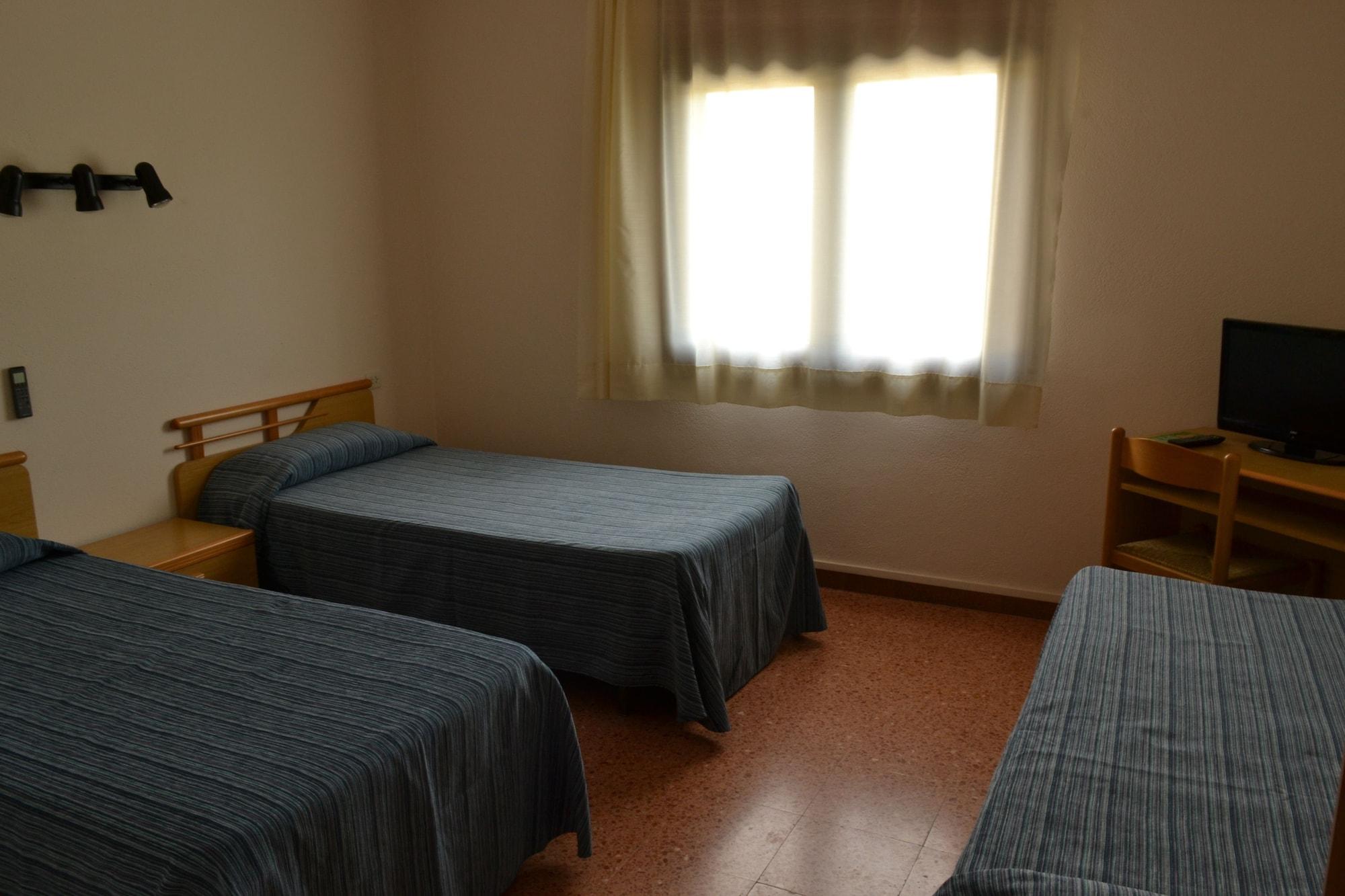 Hostal L'Esplai Viladamat Dış mekan fotoğraf