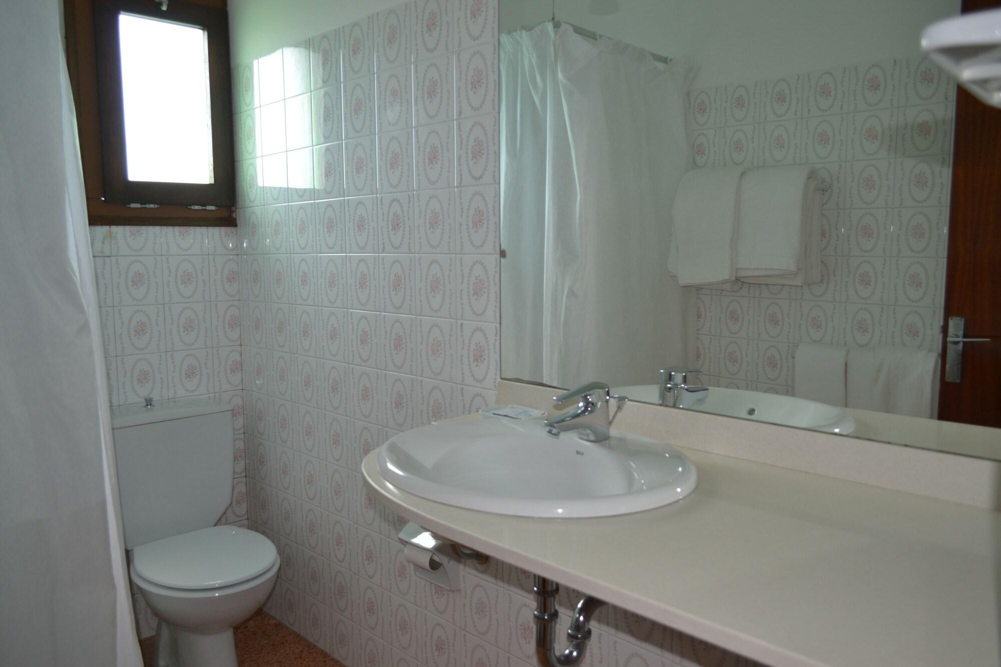 Hostal L'Esplai Viladamat Dış mekan fotoğraf