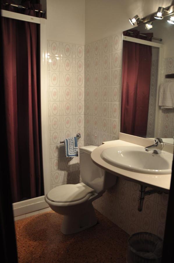 Hostal L'Esplai Viladamat Oda fotoğraf