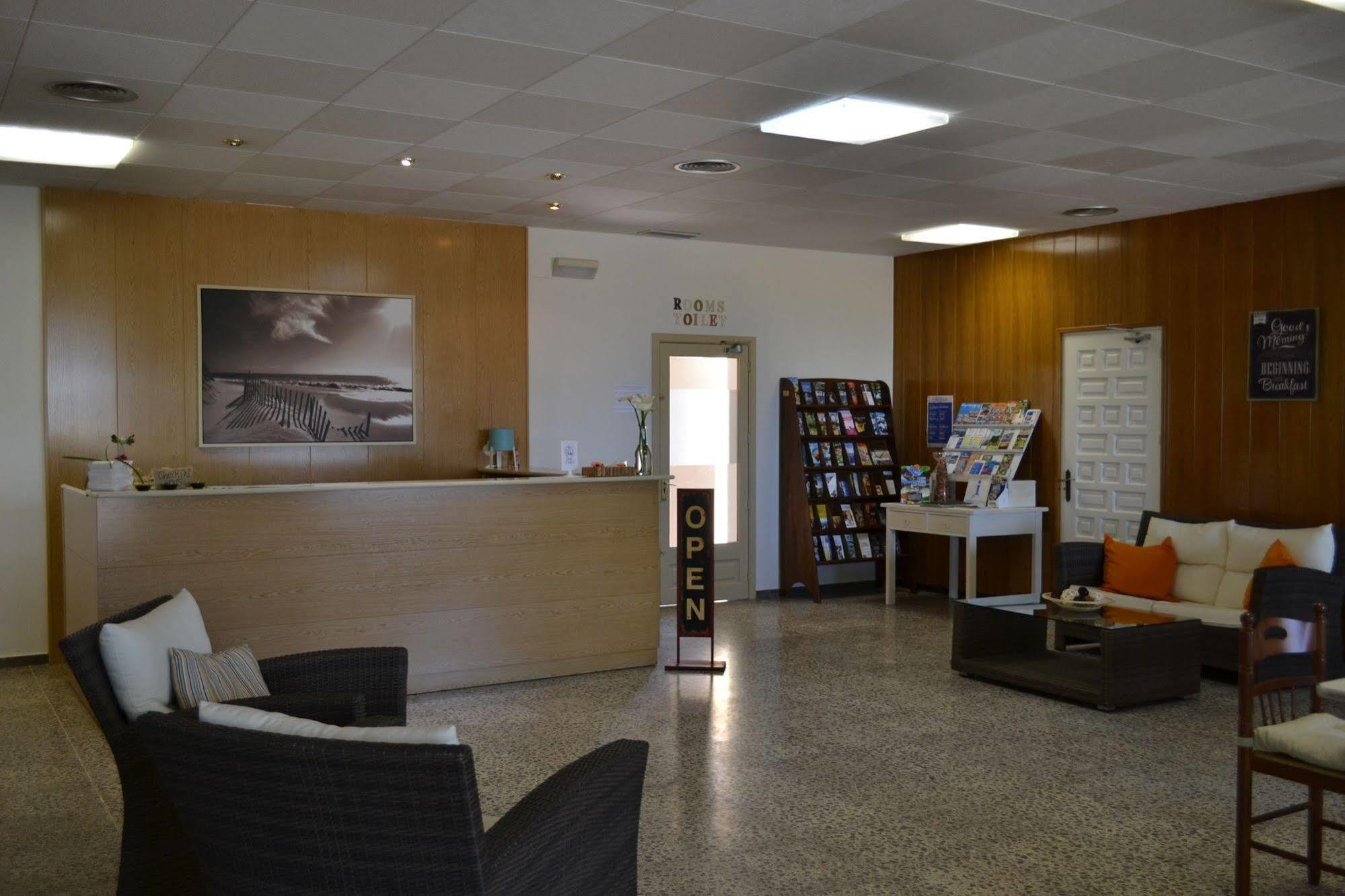 Hostal L'Esplai Viladamat Dış mekan fotoğraf